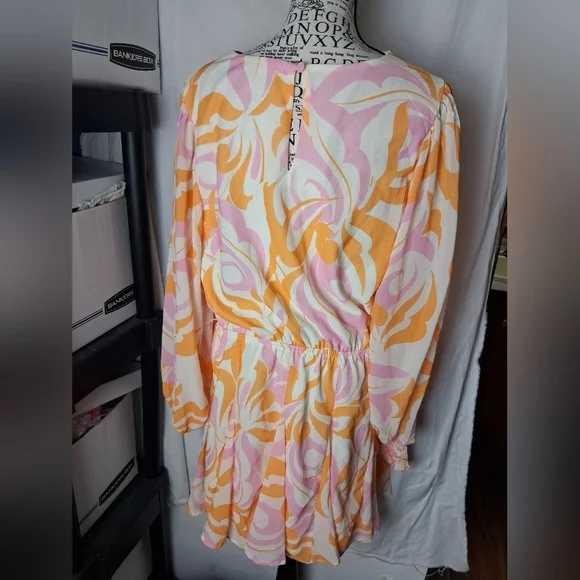 Shoe Fly Large Dress - Picture 6 of 6